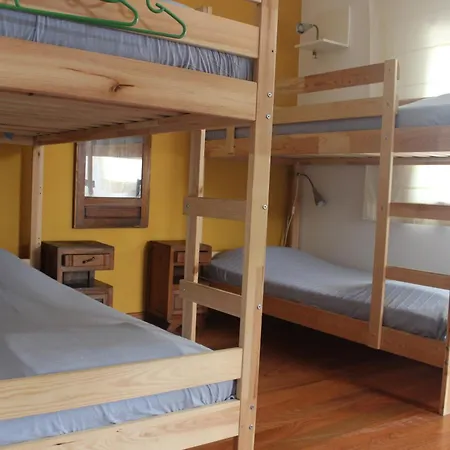 Chill Hill & Private Albergue Ericeira
