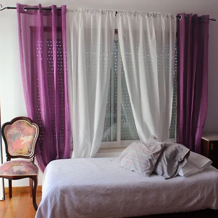 Chill Hill & Private Hostel