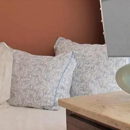 Chill Hill & Private Hostel *