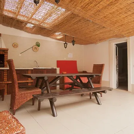 Chill Hill & Private Albergue
