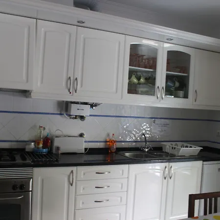 Hostel Chill Hill & Private Ericeira