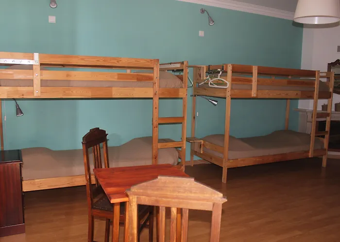 Chill Hill & Private Albergue *