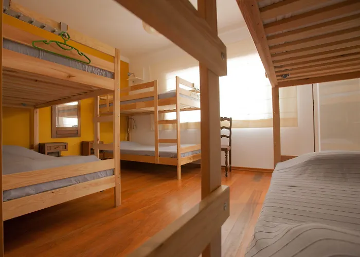 Chill Hill & Private Albergue