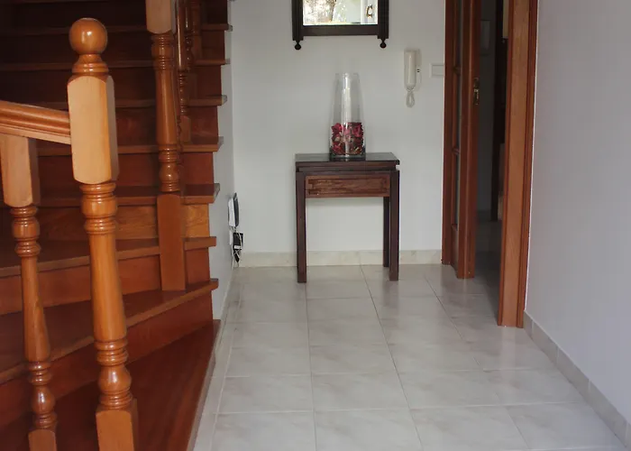 Chill Hill & Private